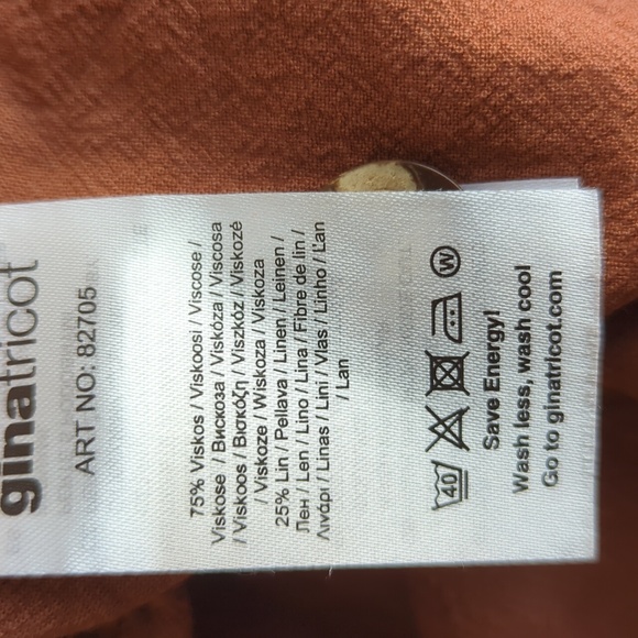 Light rust colored Tank Top. - Picture 5 of 6